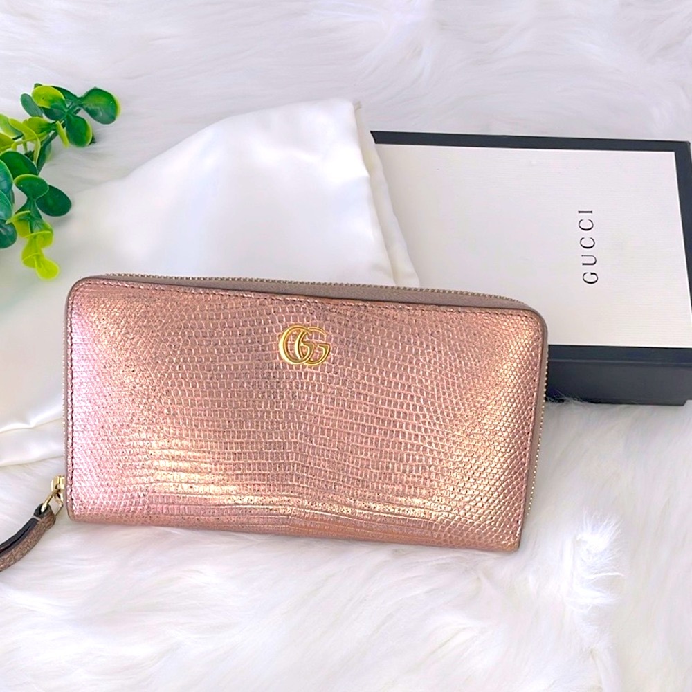 GUCCI GG MARMONT LIZARD ZIP AROUND WALLET IN ROSE GOLD